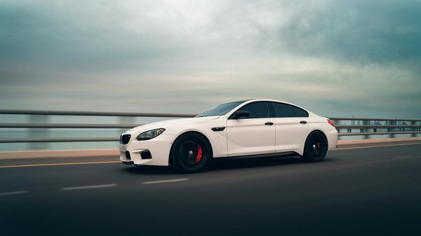 Voyage en véhicule électrique : comment planifier vos arrêts recharge